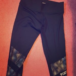VICTORIA SECRET LEGGINGS